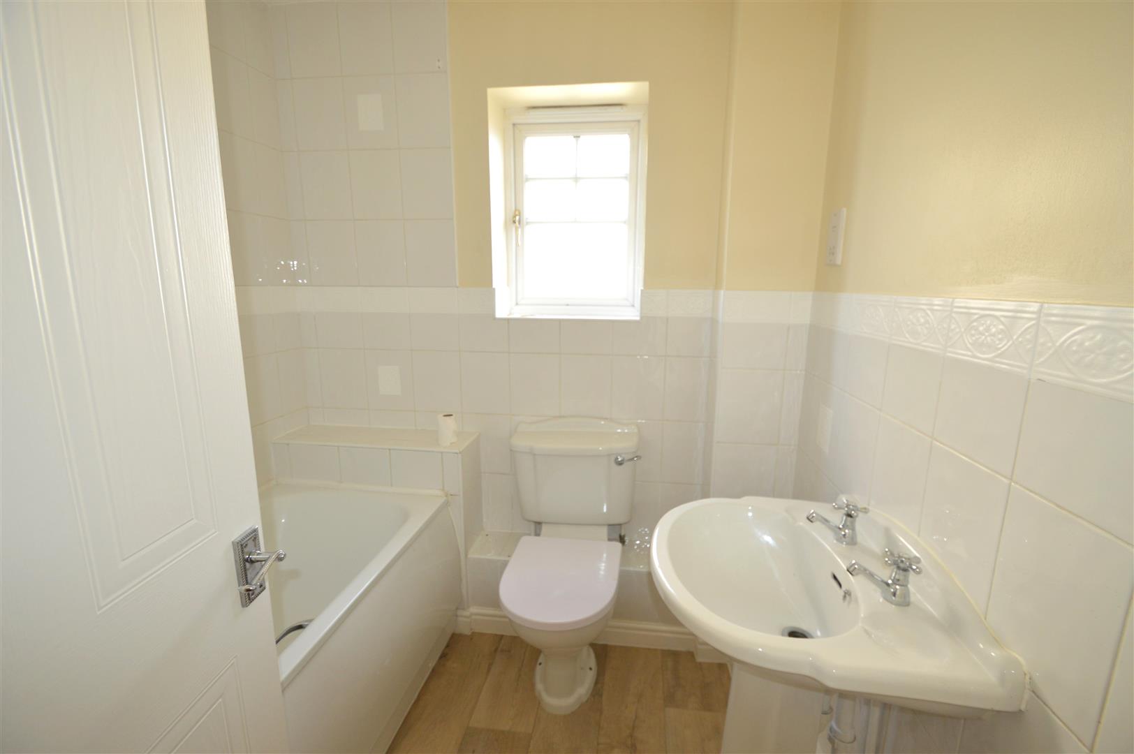 9 Badgers Brook Close, Ystradowen, Cowbridge, CF71 7TY